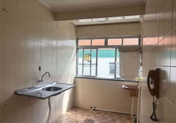 Apartamento de 1 dormitório na Vila Ipiranga desocupado