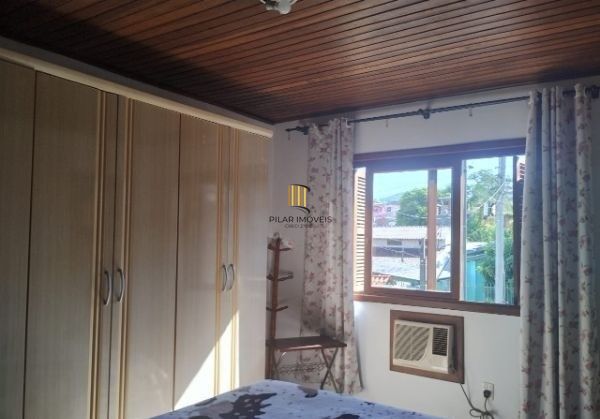 Casa no bairro Santa Fé com 3 dormitórios e 3 vagas