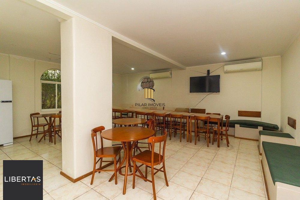Apartamento 2 dorms, altar alto, 1 vaga de garagem coberta, à venda Rua Catumbi, Medianeira - Porto Alegre