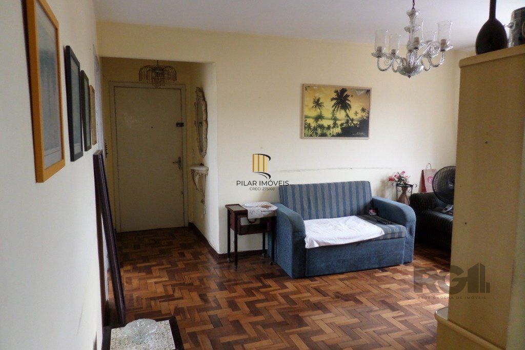 Apartamento na Glória de 2 dormitórios