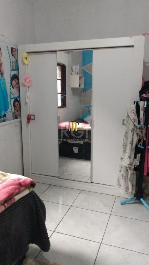 Casa para Venda no Centro de Viamão de 3 dormitórios e vaga