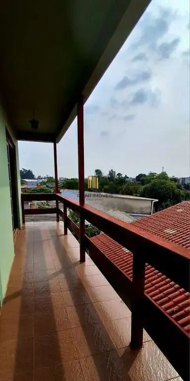 Casa 3 dormitórios no bairro Passo das Pedras