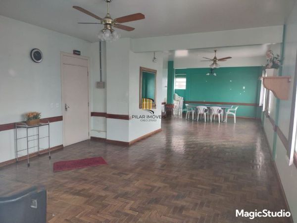 Apartamento no Centro de 1 dormitório desocupado