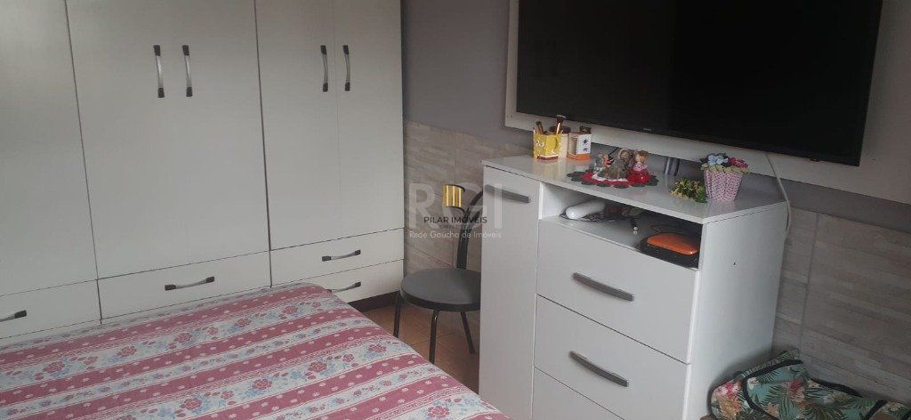 Casa para Venda - 98m², 4 dormitórios, 2 vagas - Jardim Algarve