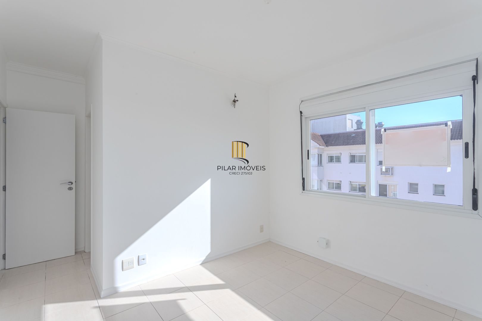 Apartamento de 3 dormitórios vaga e infra DESOCUPADO