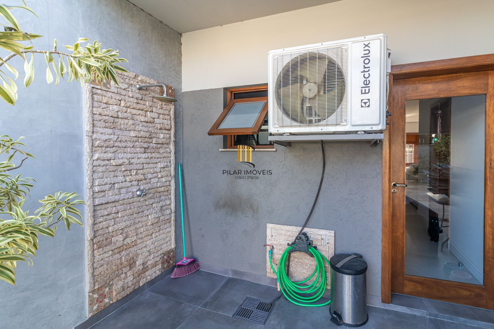 Casa com 3 Quartos à venda, 141m² - Hípica