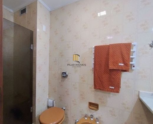 Apartamento de 3 dormitórios e vaga no bairro Petrópolis