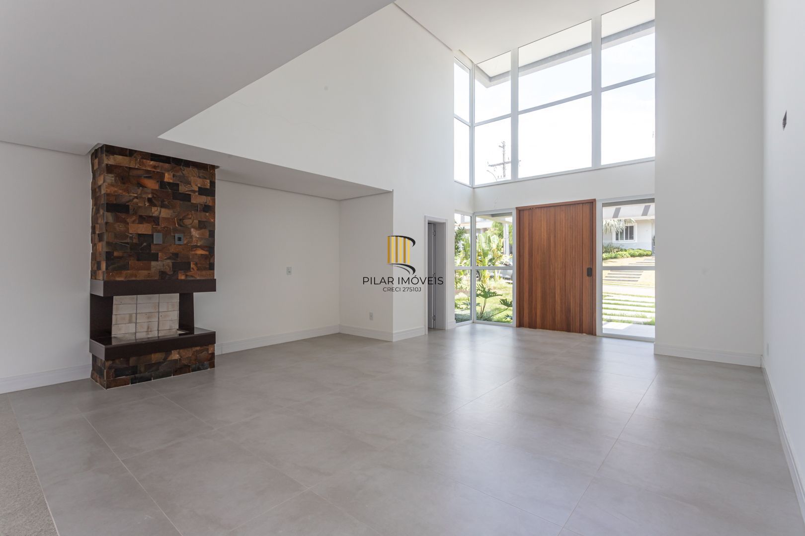 Casa de Condomínio 4 dormitórios no bairro Vila Nova