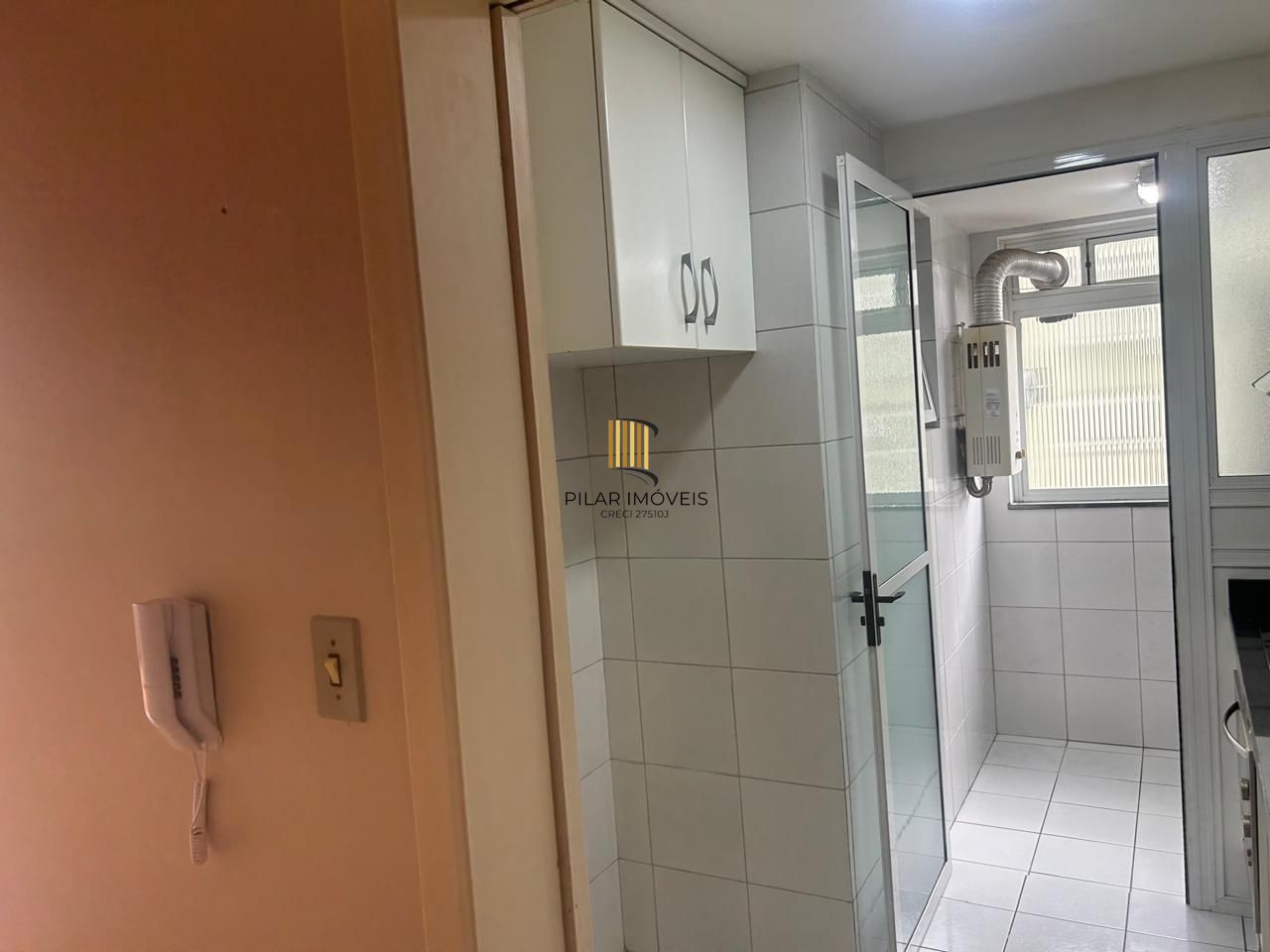 Apartamento no Cristal de 2 dormitórios vaga e infra