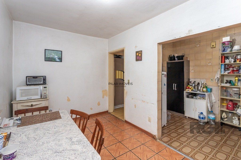 Casa 2 Dormitório(s) Bairro Jardim do Salso