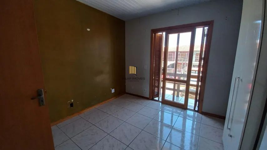 Casa 2 dormitórios no bairro Maria Regina