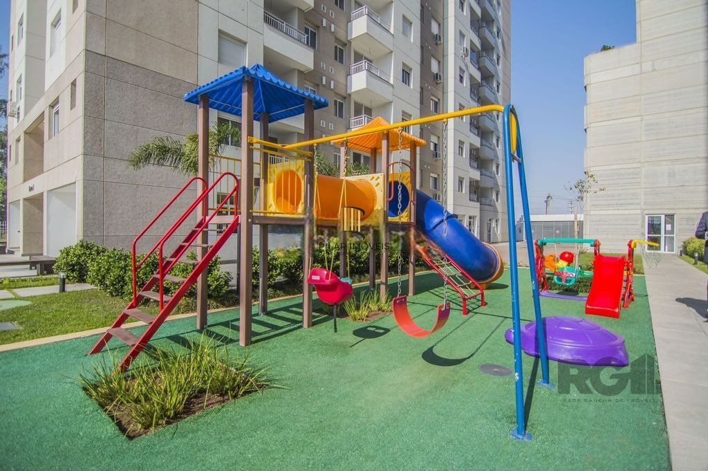 Apartamento 2 dormitórios no bairro Farrapos