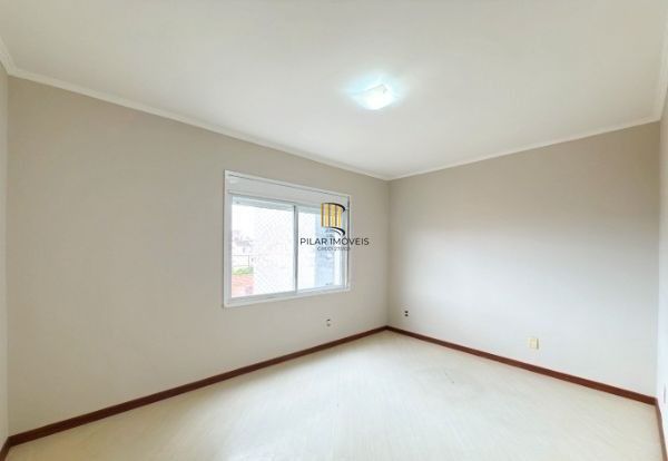 Apartamento no bairro Santana de 3 dormitórios e vaga DESOCUPADO