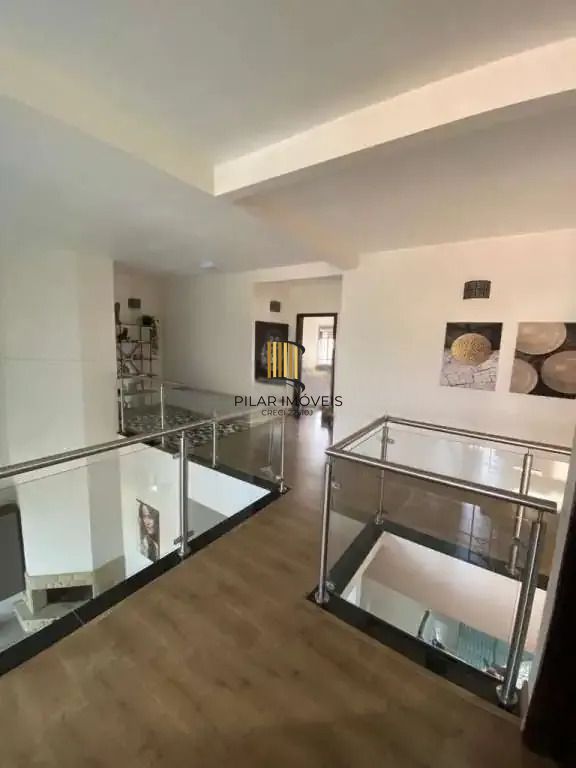 Casa 4 dormitórios no bairro Sumaré