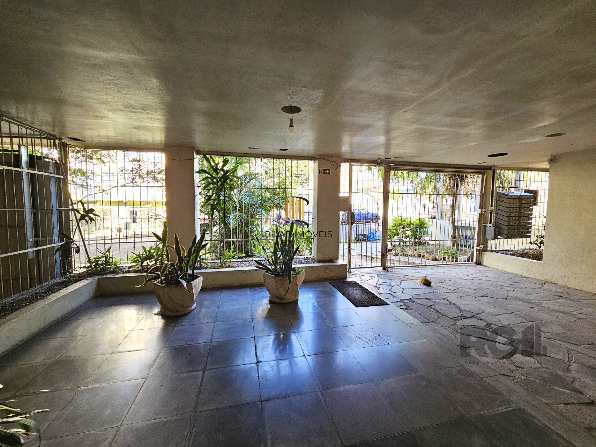 Apartamento no Jardim Botânico de 2 dormitórios e vaga