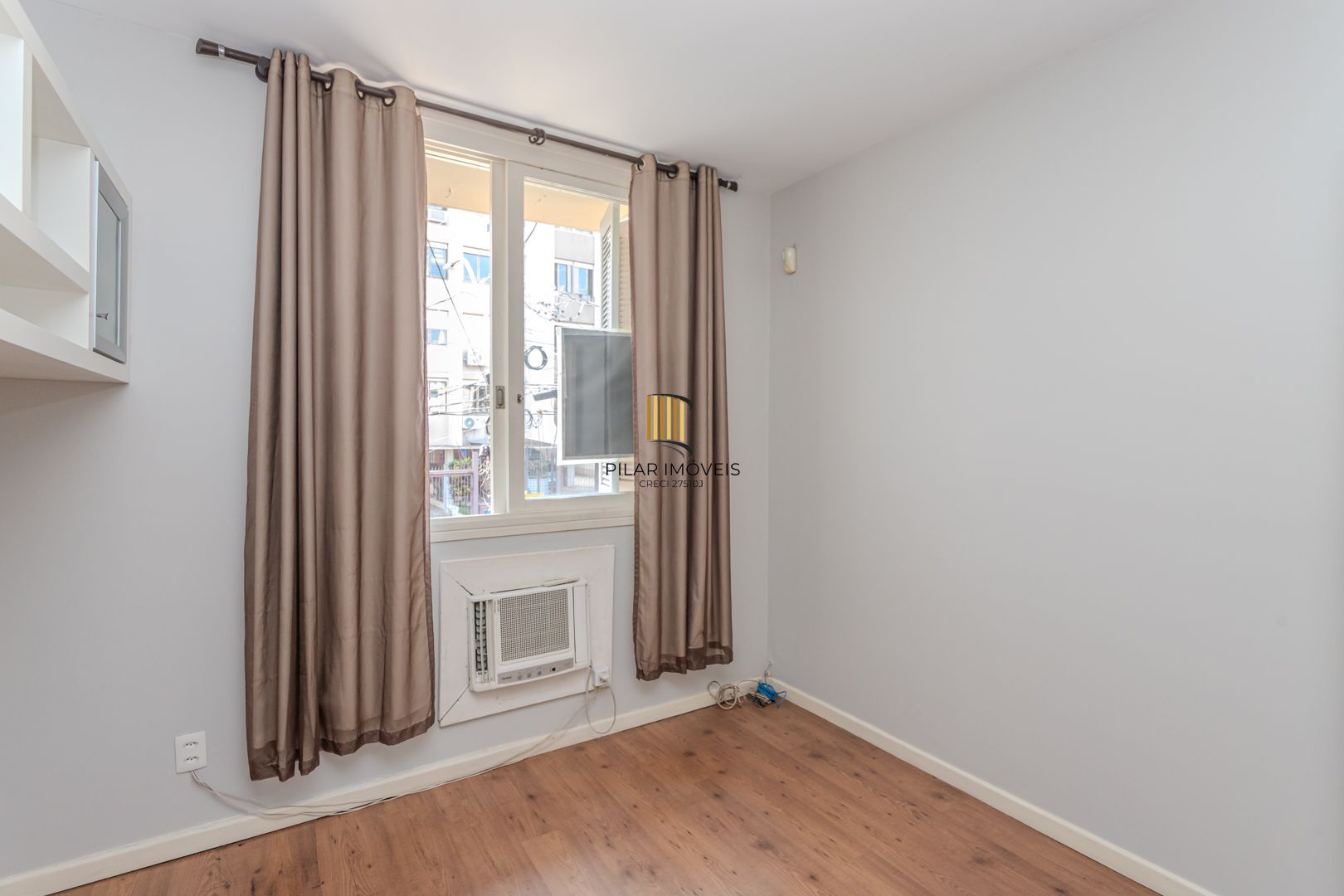 Apartamento garden no bairro Santa Cecilia de 2 dormitórios e vaga