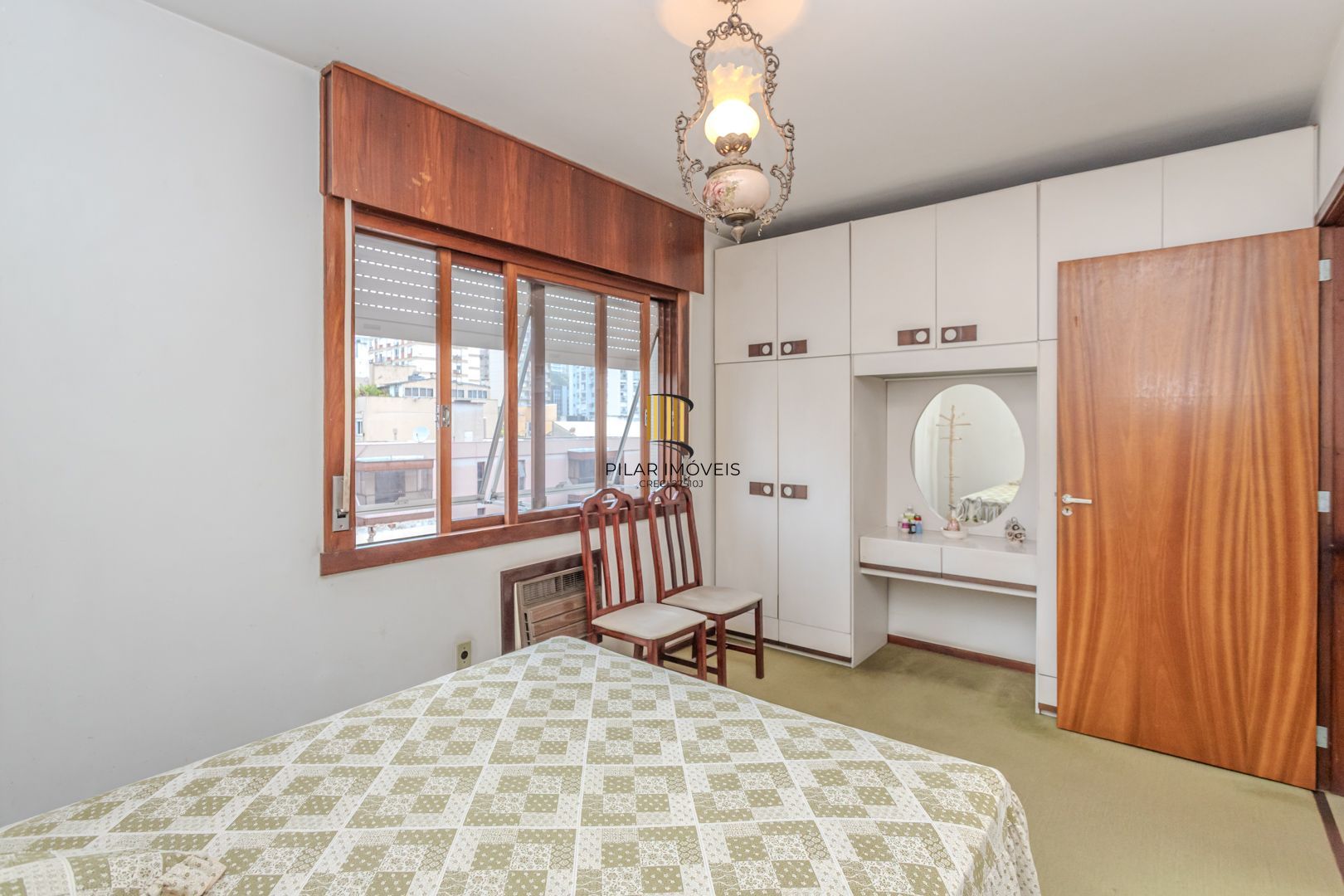 Apartamento no bairro Floresta de 3 dormitórios e vaga