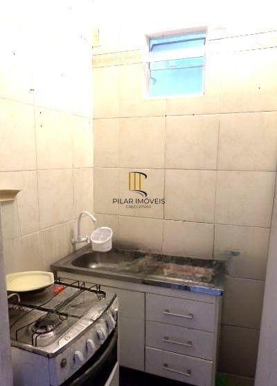 Apartamento no Centro de 1 dormitório desocupado