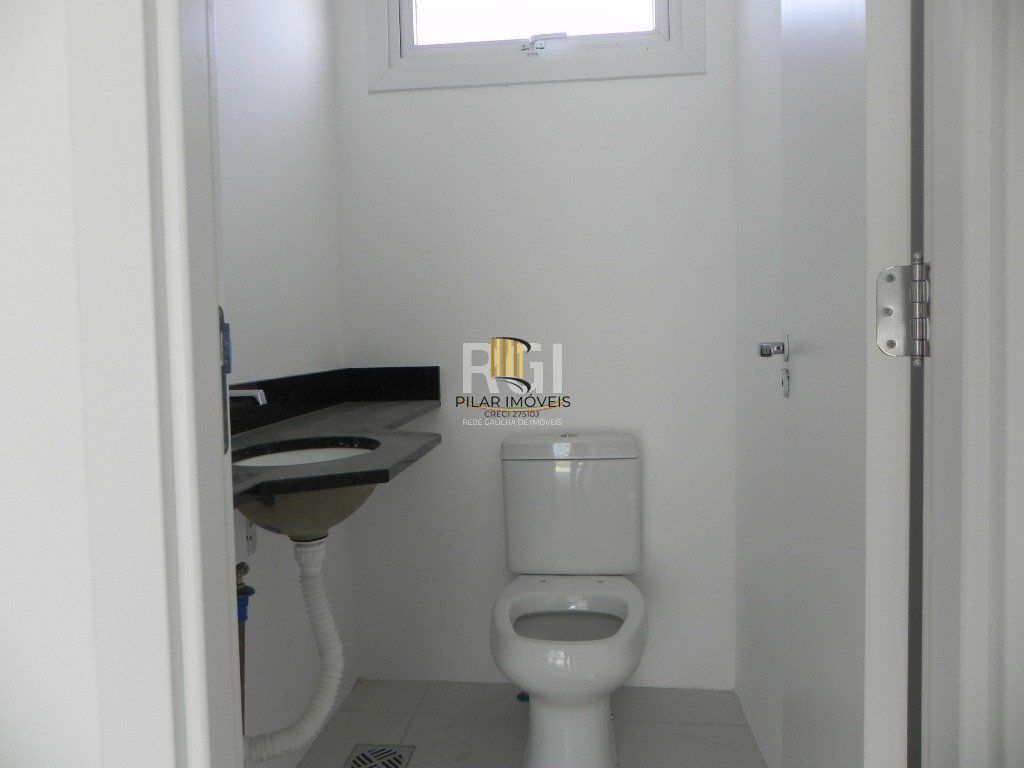 Sobrado para Venda - 97.56m², 3 dormitórios, sendo 1 suites, 3 vagas - Agronomia