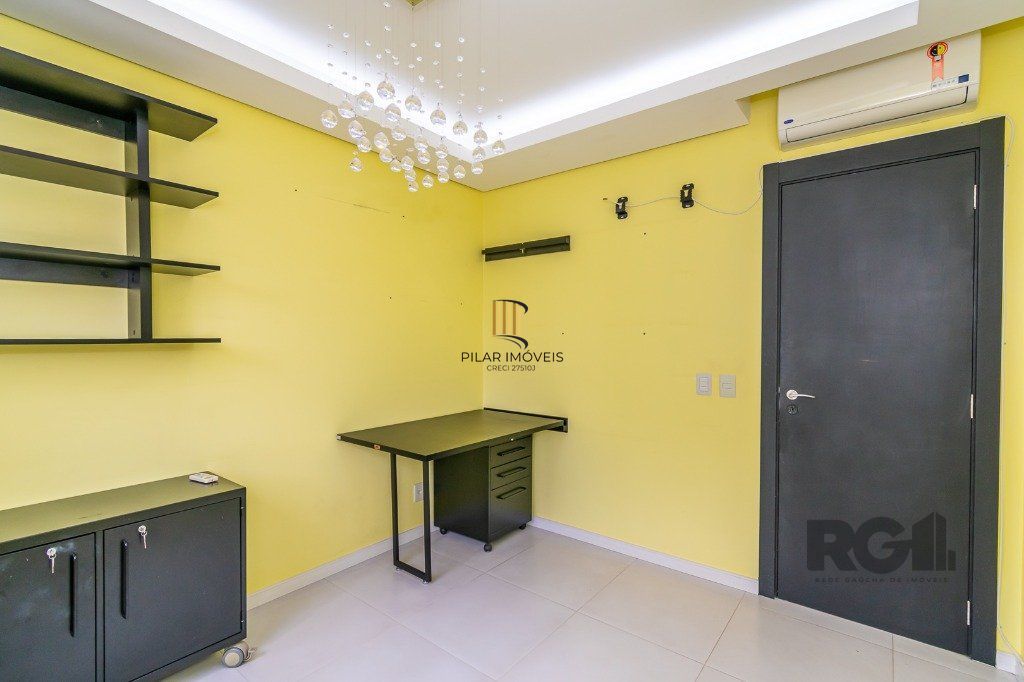 APTO 03 DORM. SUÍTE ,lareira, sacada c/ churrasqueira, 02 VAGAS .prédio com toda infra