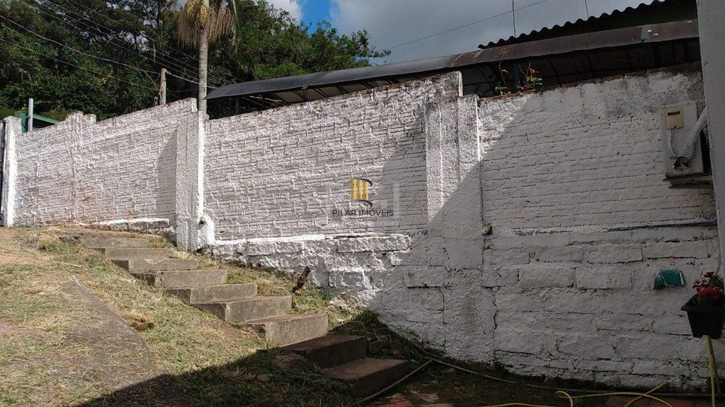 Casa para Venda no Centro de Viamão de 3 dormitórios e vaga