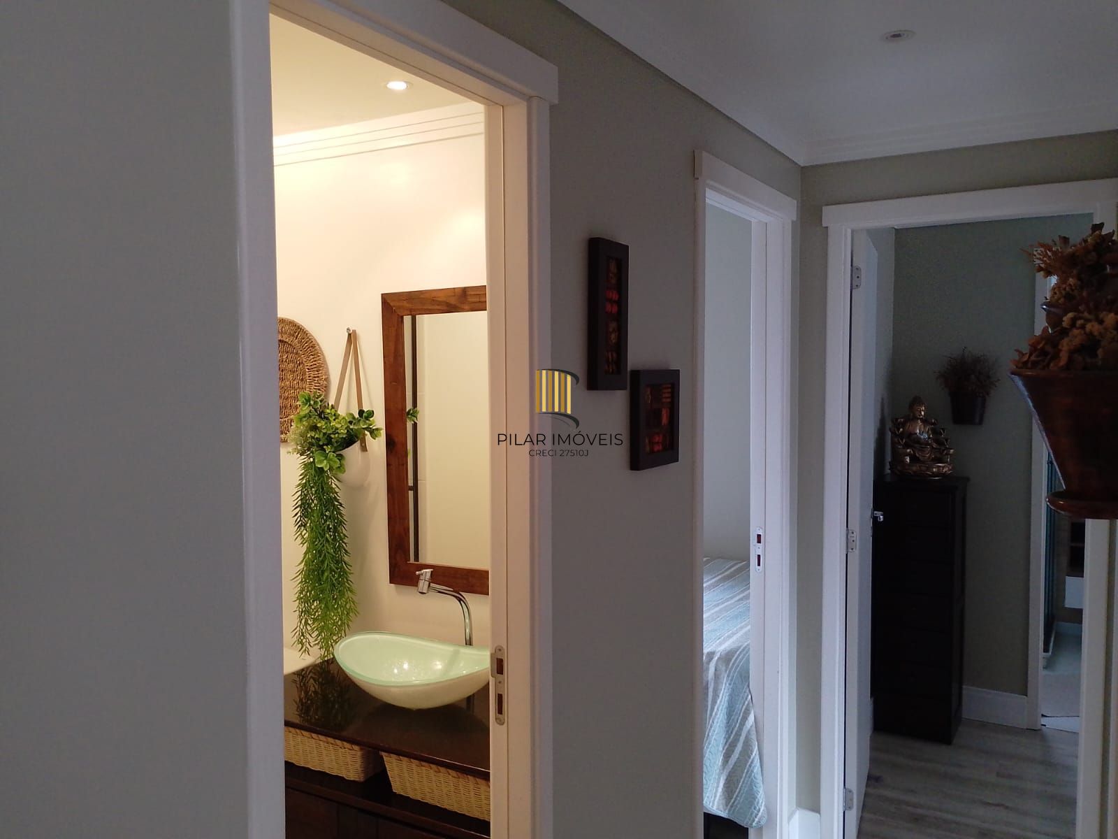 Apartamento 3 dormitórios no bairro Jardim Carvalho