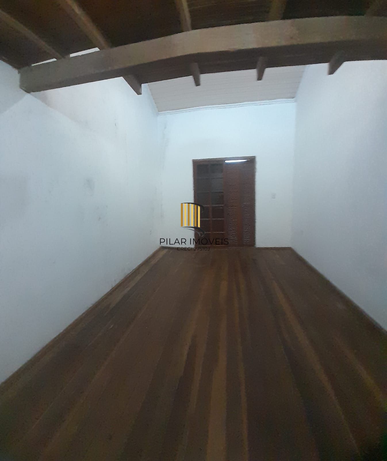 Casa 4 dormitórios no bairro Jardim Algarve