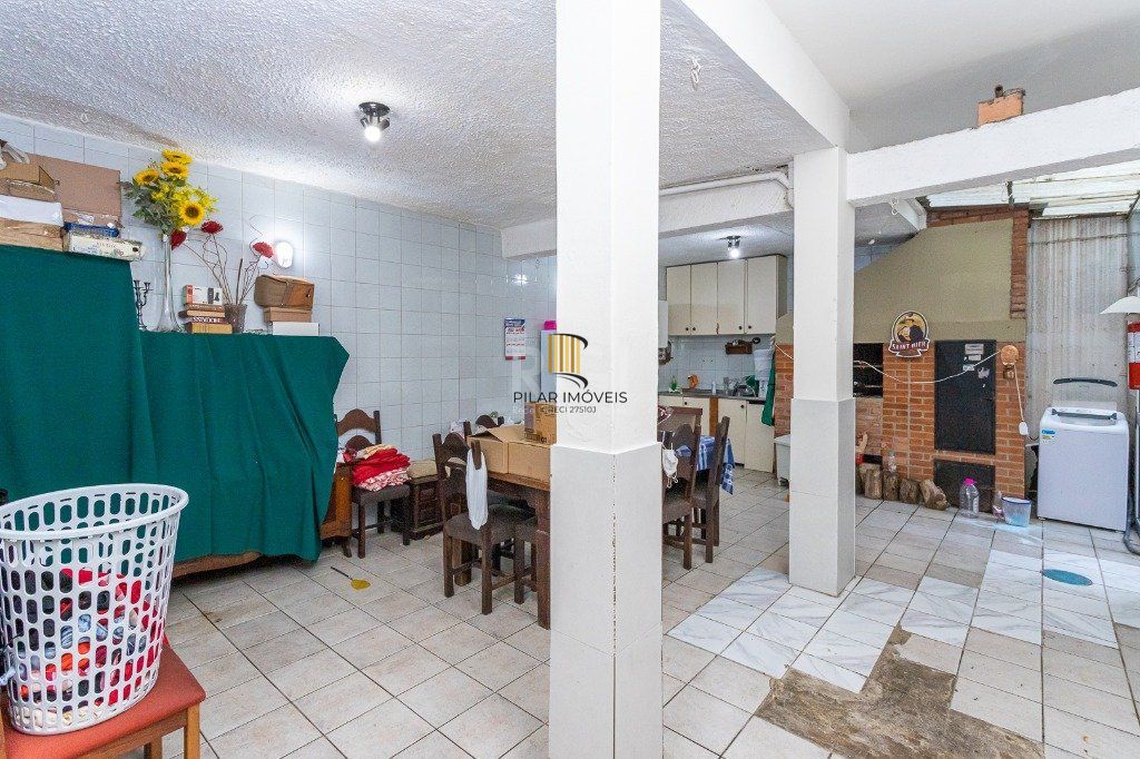 Casa para Venda - 272m², 3 dormitórios, 2 vagas - Santa Cecília