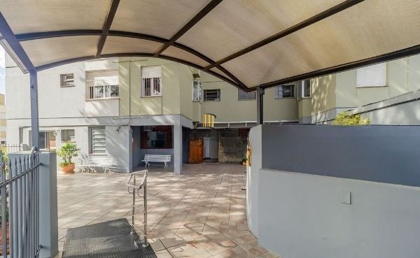 Apartamento no bairro Santo Antônio de 2 dormitórios