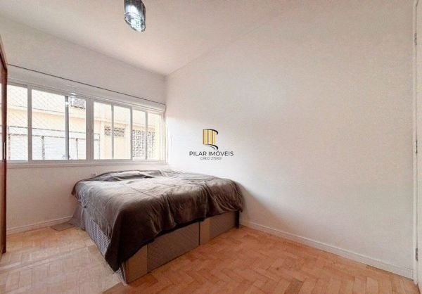 Apartamento de 2 dormitórios no bairro Petrópolis