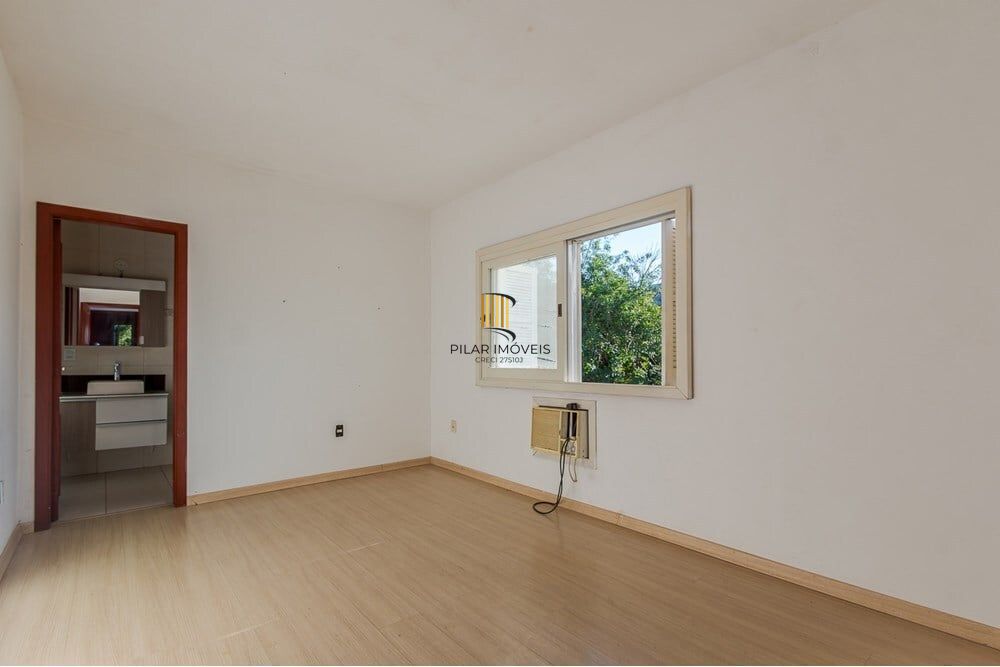Casa de Condomínio com 3 Quartos à venda, 310m² - Vila Elsa