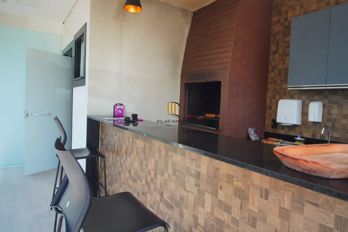 apartamento semi mobiliado Humaitá 2 dormitórios com vaga