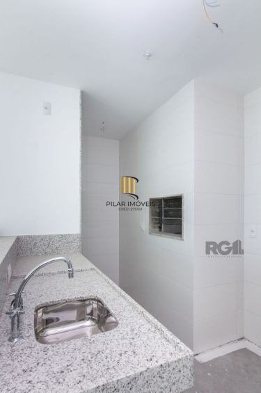 Studio 2 dormitórios no bairro Cristal