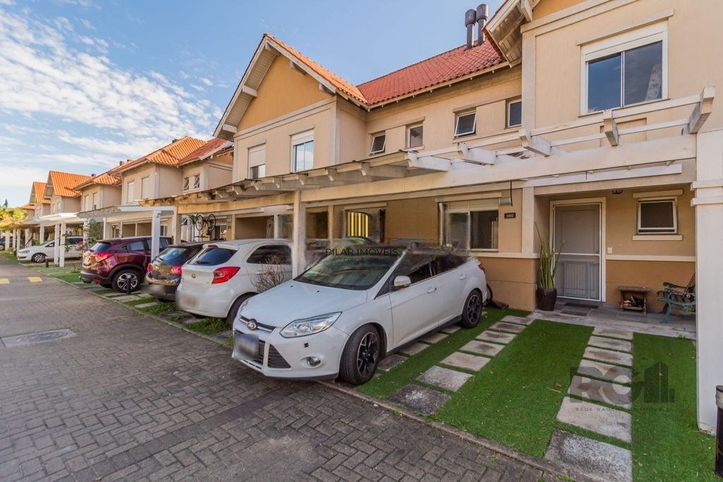 Casa 3 dormitórios no bairro Sarandi