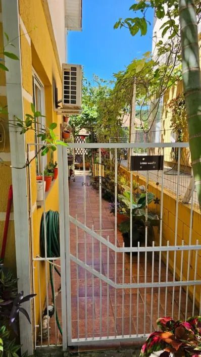 Casa de Condomínio 3 dormitórios no bairro Mário Quintana