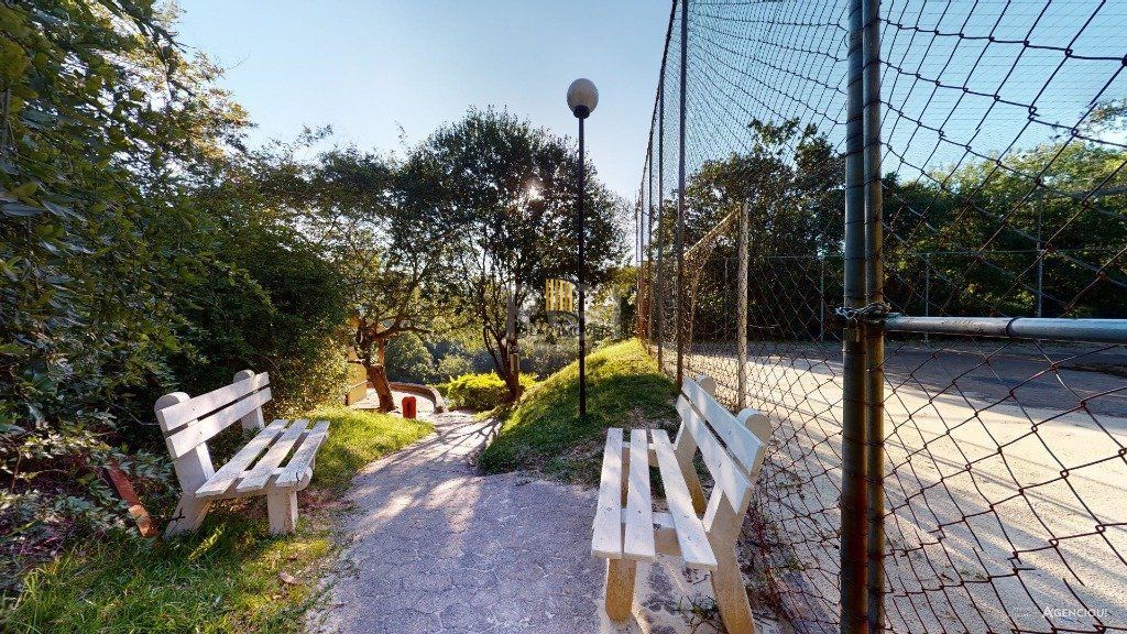 Apartamento no Nonoai de 2 dormitórios vaga e infra