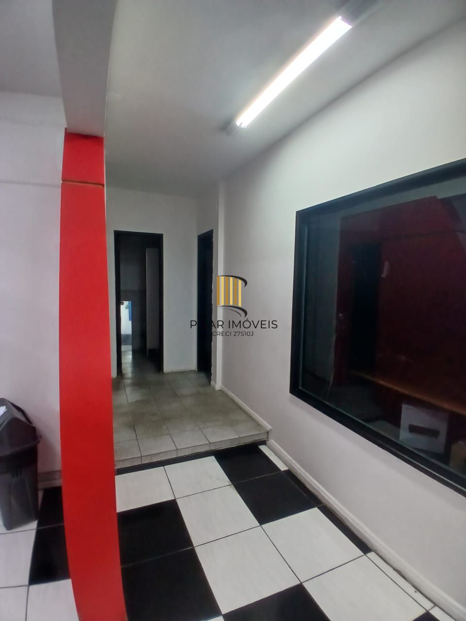 Sala comercial, andar inteiro com 193,90 m²