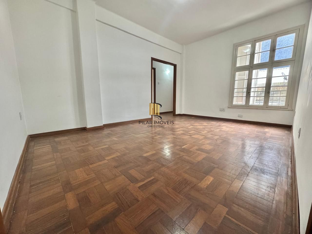 Apartamento 4 dormitórios no bairro Centro Histórico