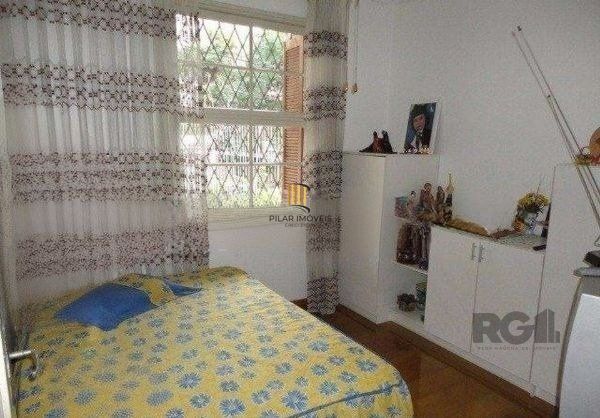 Casa 3 Dormitório(s) Bairro Petrópolis