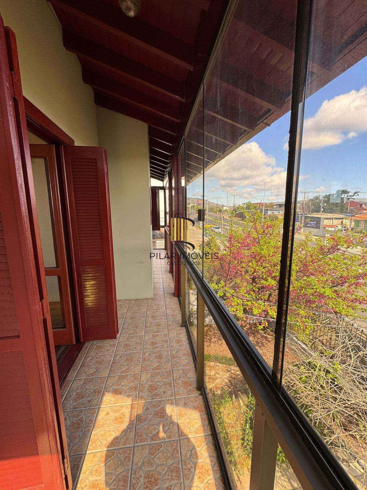 Casa 4 dorms à venda Avenida Manoel Elias, Porto Alegre. - Pilar Imóveis