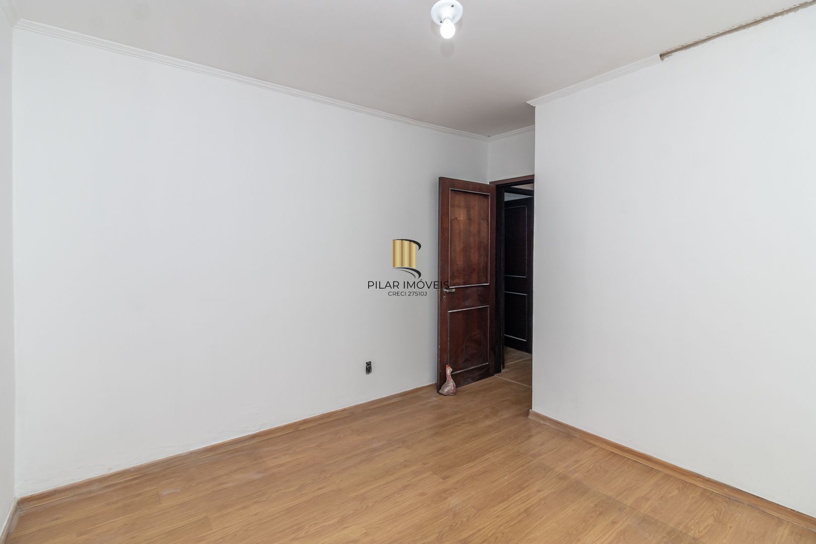 Casa no bairro Jardim Planalto de 3 dormitórios e 3 vagas