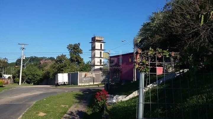 Casa para Venda - 68m², 2 dormitórios, 1 vaga - Belém Novo