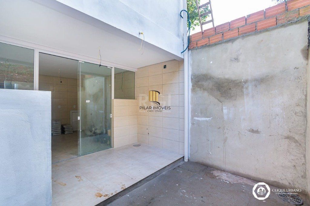 Casa Sobrado NOVO de 3 dormitórios 2 vagas