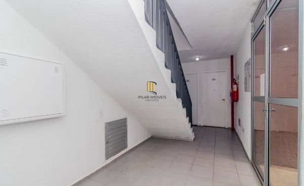 Apartamento na Hipica de 2 dormitórios e vaga