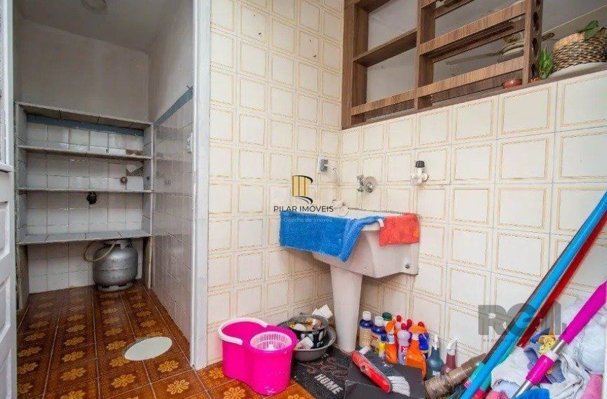 Apartamento no Bom Fim com 4 dormitórios e vaga