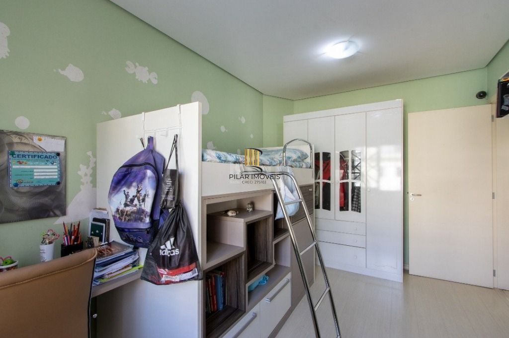 Casa 3 dormitórios no bairro Cristal