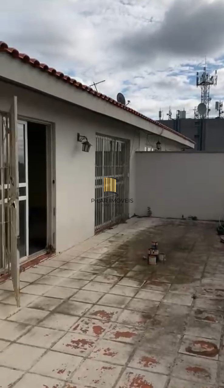 Cobertura no Jardim Planalto de 3 dormitórios e vaga