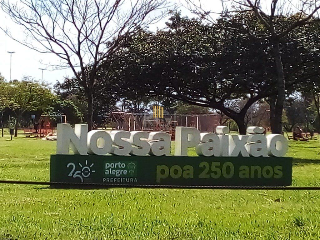 Apartamento 1 dormitório andar alto bairro Humaitá
