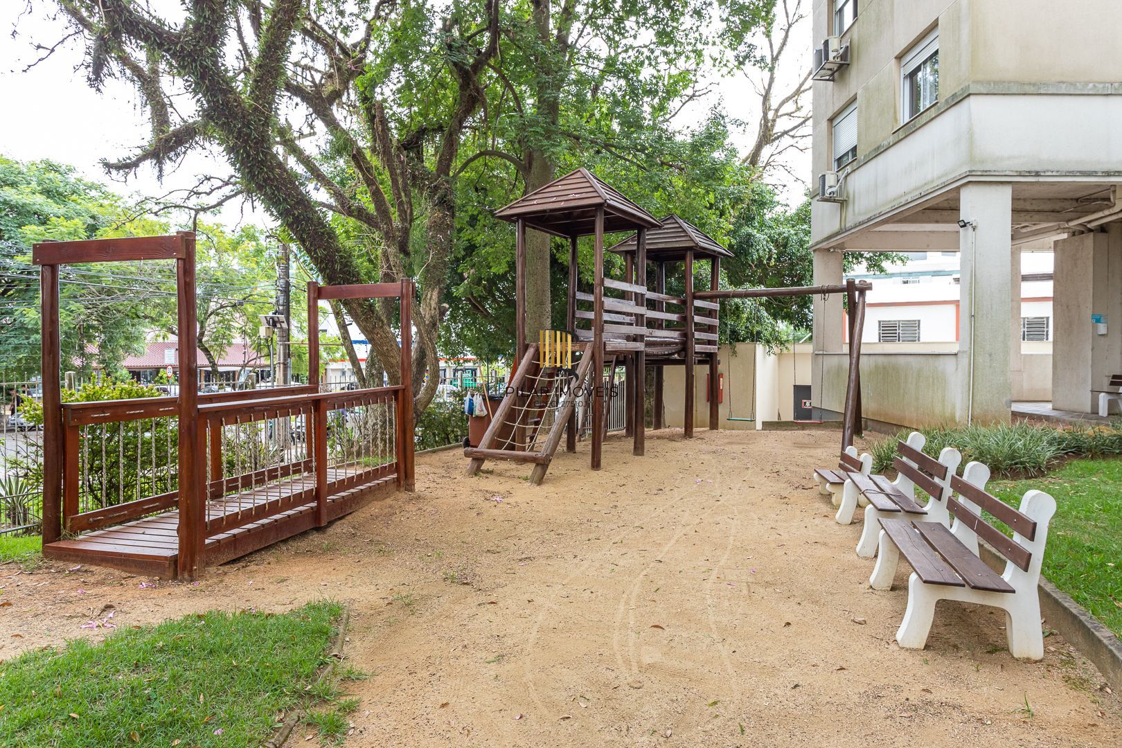 Apartamento de 3 dormitórios vaga e infra no bairro Vila Ipiranga