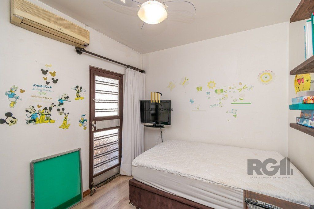 Casa de Condomínio 3 dormitórios no bairro Santa Tereza